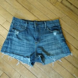 Levi's Signature Cut Off High Waist Jean Shorts 6